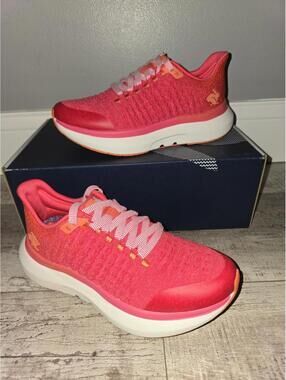 Rabbit Dream Chaser Running Shoes Red - Womens 7 - New in Box